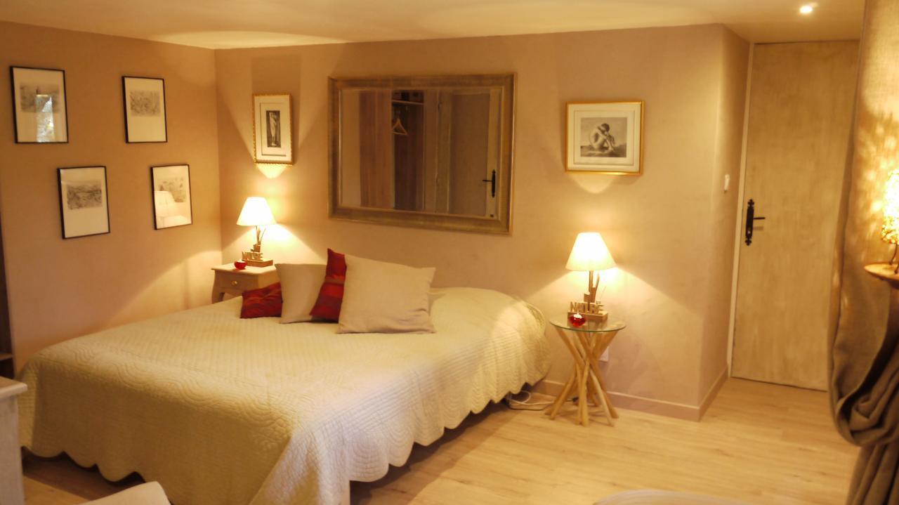 Bed and Breakfast Longo Mai Sillans-la Cascade Exterior foto
